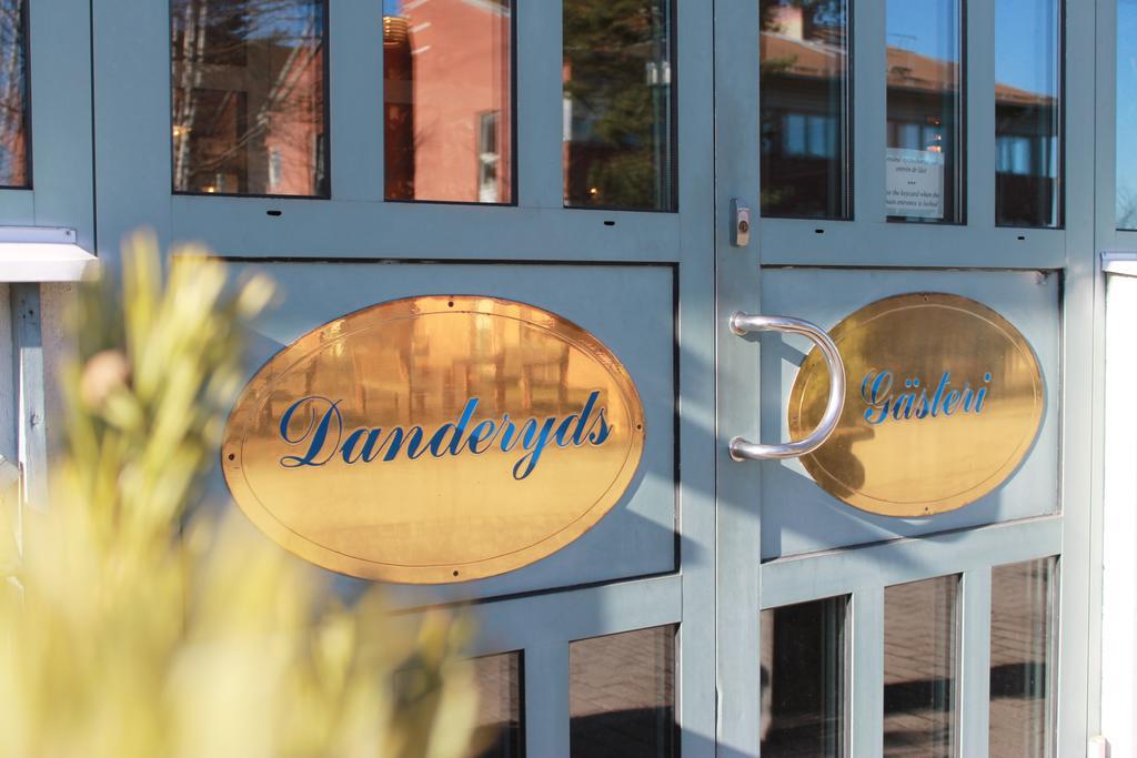 Hotell Danderyds Gaesteri Exterior foto