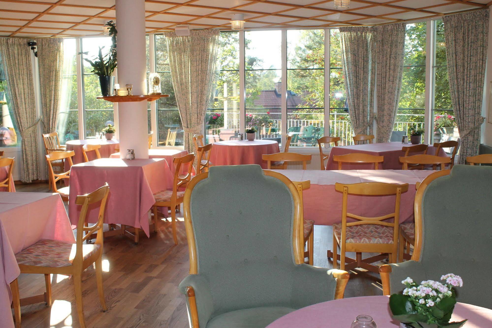 Hotell Danderyds Gaesteri Exterior foto